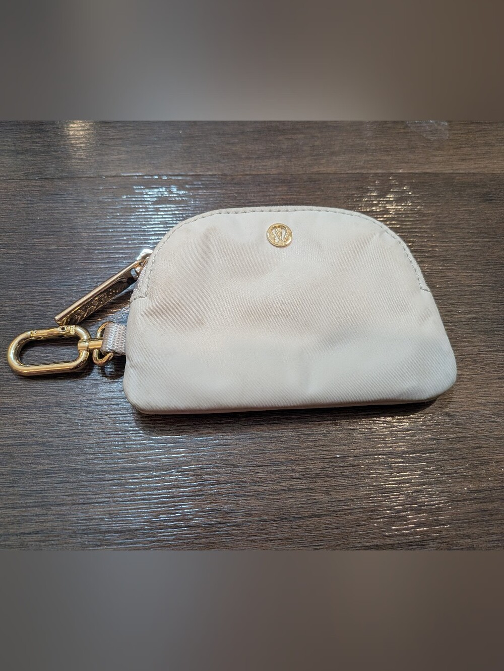 Lululemon coin pouch keychain